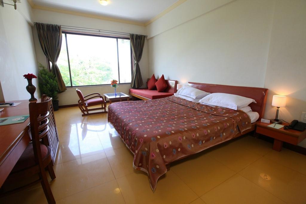 Shilpi Hill Resort Saputara Oda fotoğraf