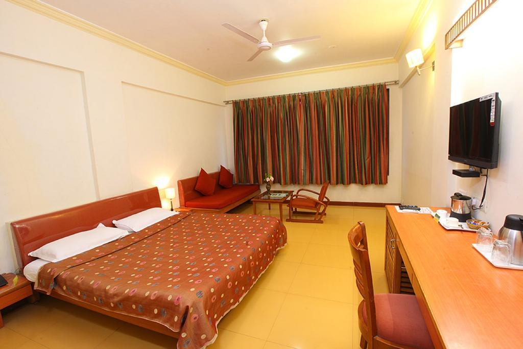 Shilpi Hill Resort Saputara Oda fotoğraf